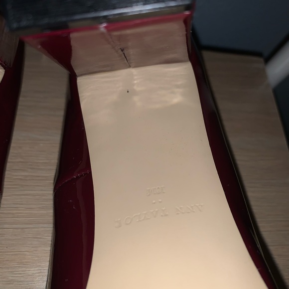 Ann Taylor Chunky Heel Pump - Picture 7 of 8